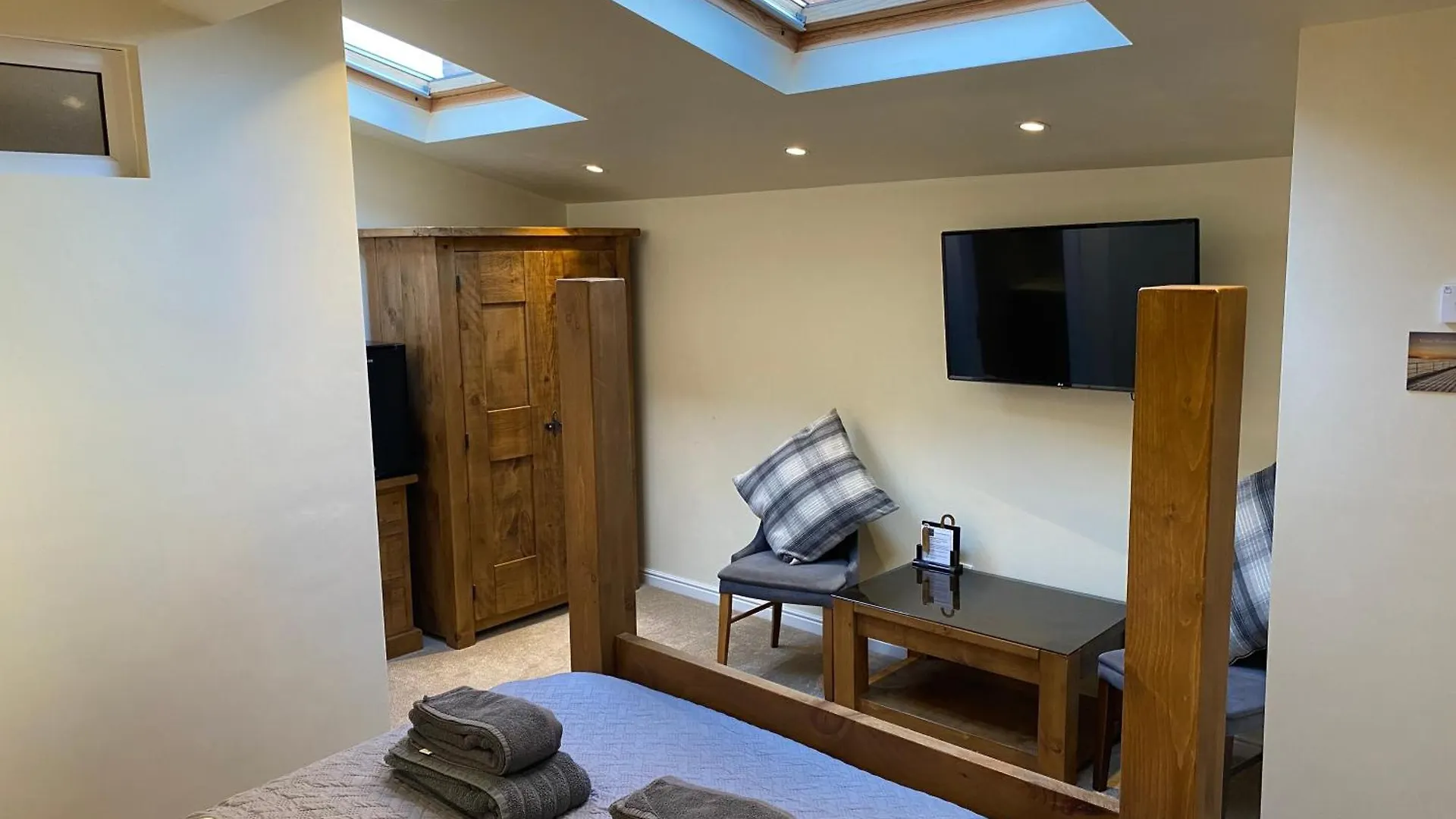 *** Guest house The Whalebone Arch Hotel Whitby United Kingdom