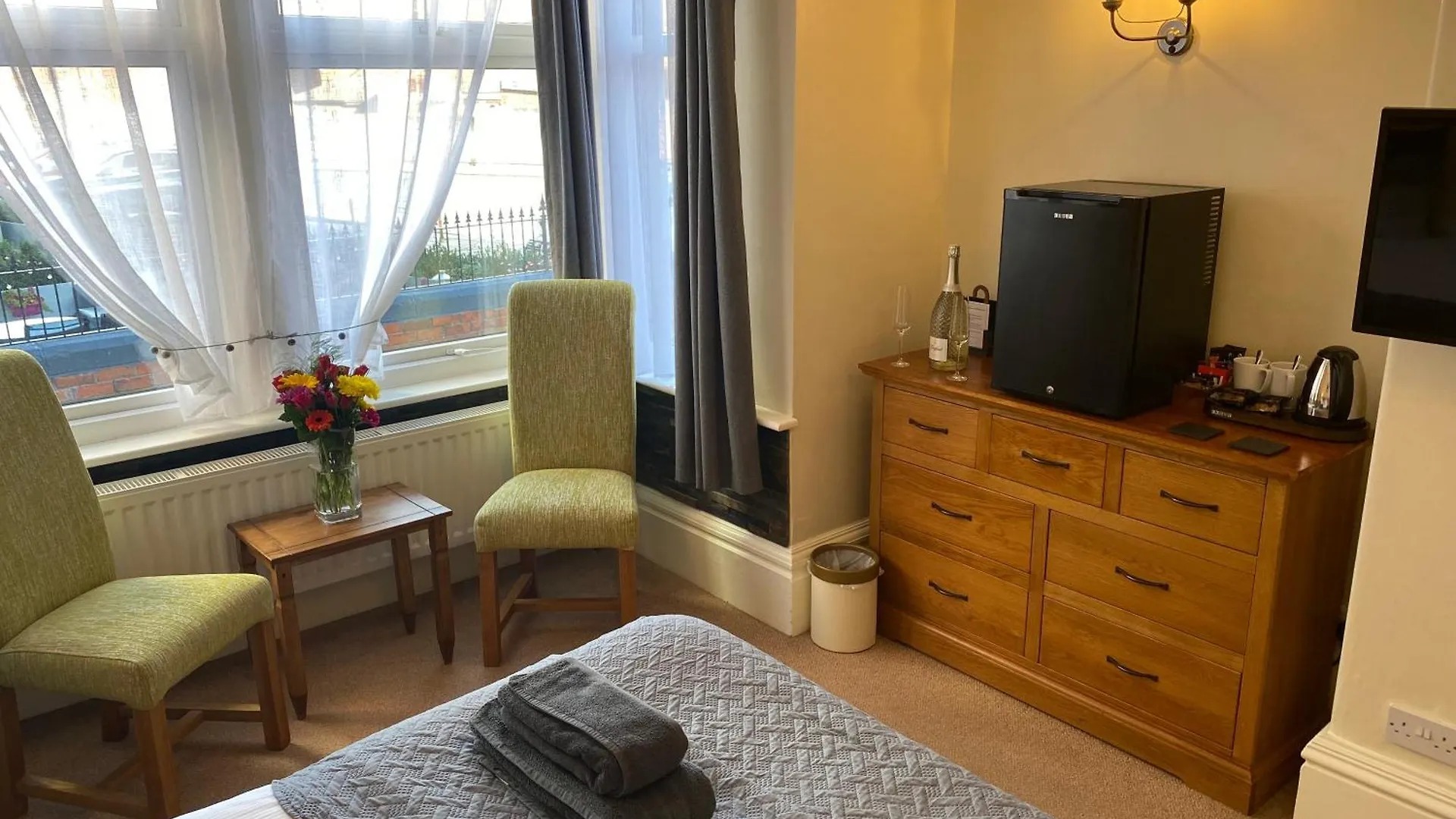Guest house The Whalebone Arch Hotel Whitby