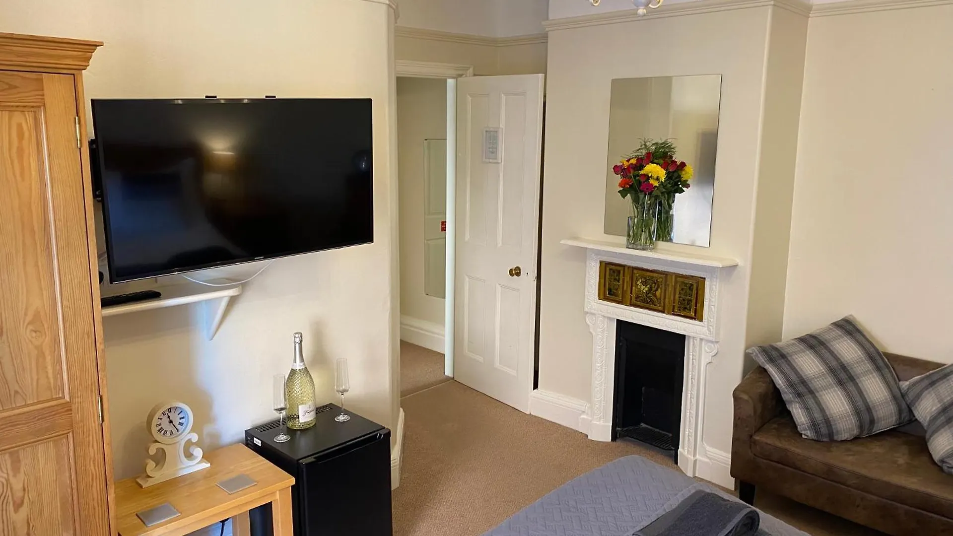 Guest house The Whalebone Arch Hotel Whitby